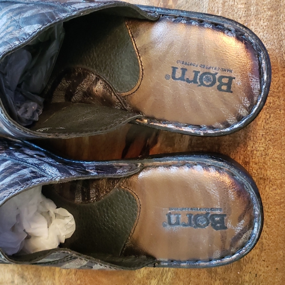 Born Metallic Tiger Animal Print Shoes - Picture 6 of 13